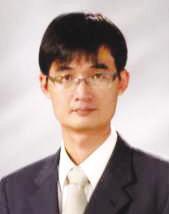 조봉래 사진